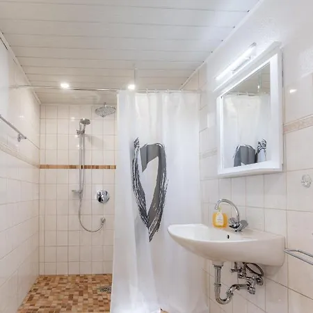 Zur Kleinen Hummel 公寓 Gernrode (Saxony-Anhalt)