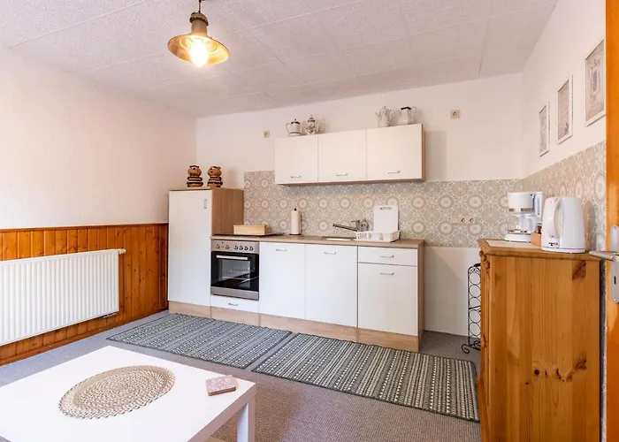 Zur Kleinen Hummel * Gernrode (Saxony-Anhalt)